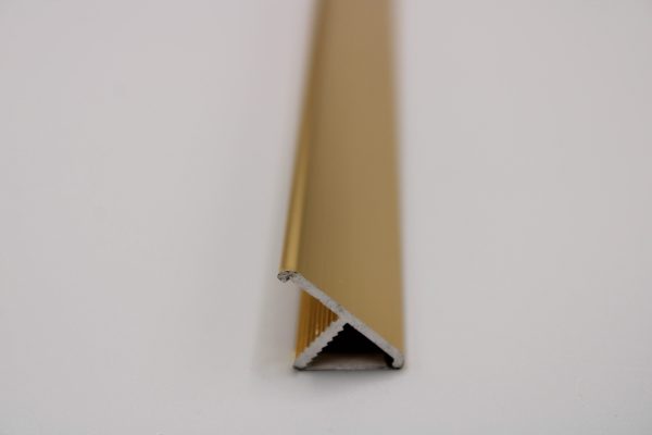 Listelo-Aluminio-20-mm-Oro