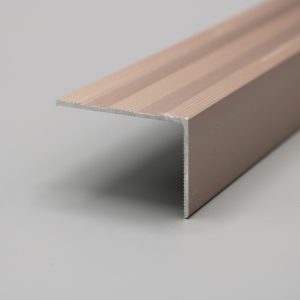 Peldaño aluminio exterior inox