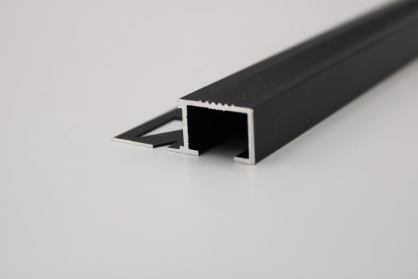 Peldaño aluminio interior negro