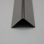 Angulo-25x25-cepillado