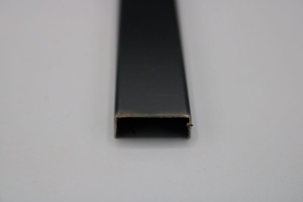 Listelo "U" 20mm Acero Titanio